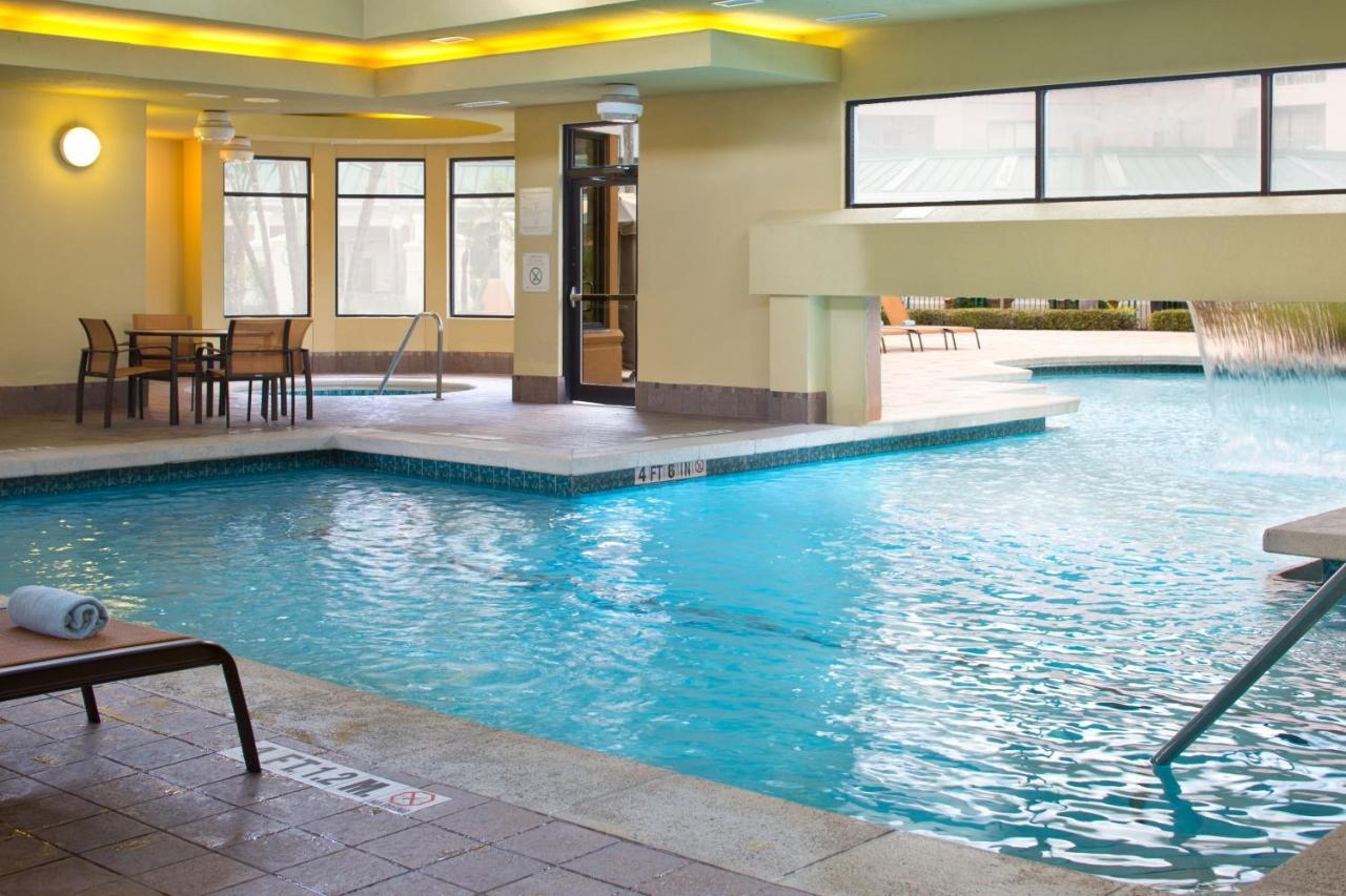 Courtyard By Marriott Orlando Lake Buena Vista In The Marriott Village Kültér fotó