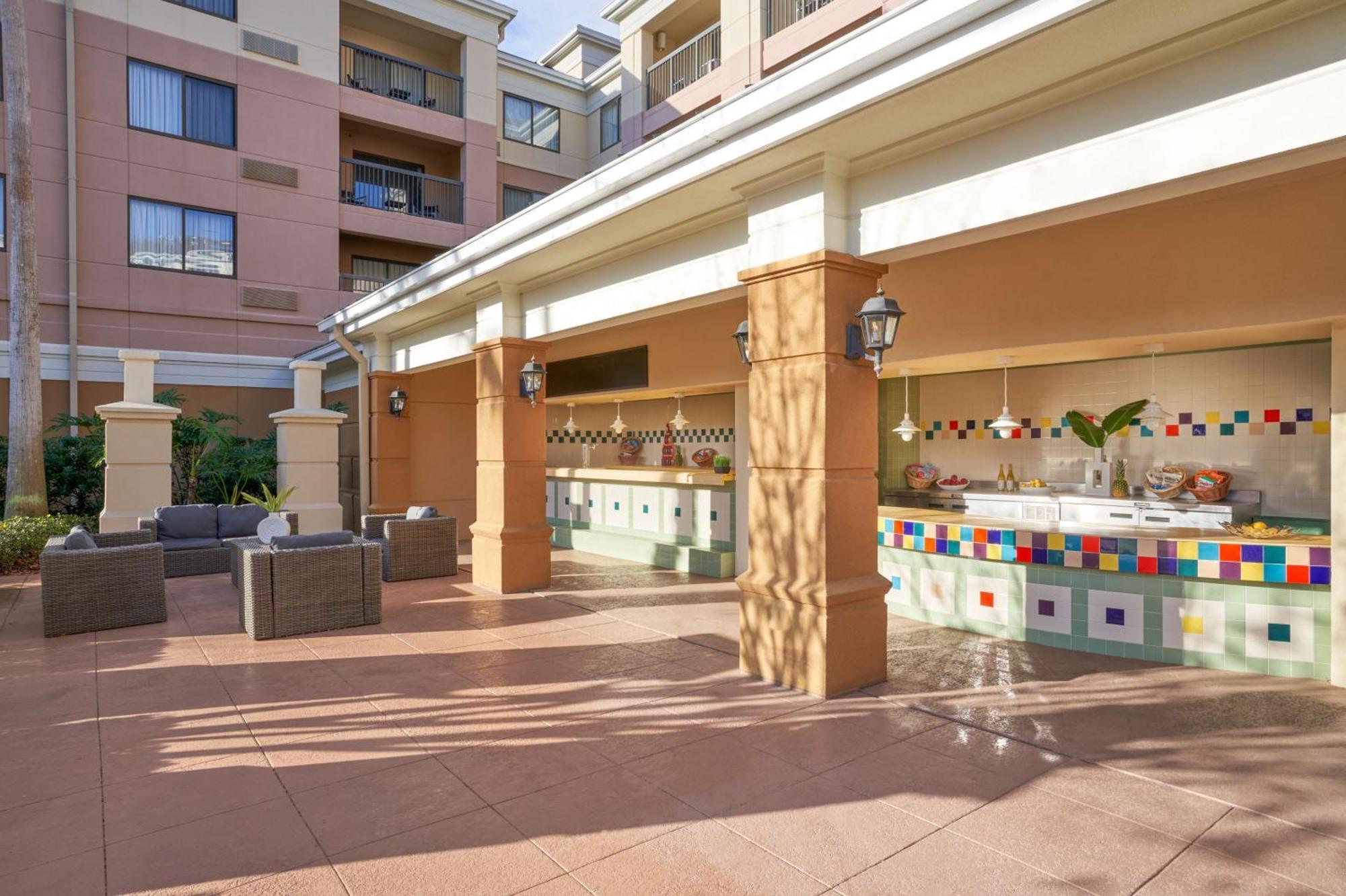 Courtyard By Marriott Orlando Lake Buena Vista In The Marriott Village Kültér fotó